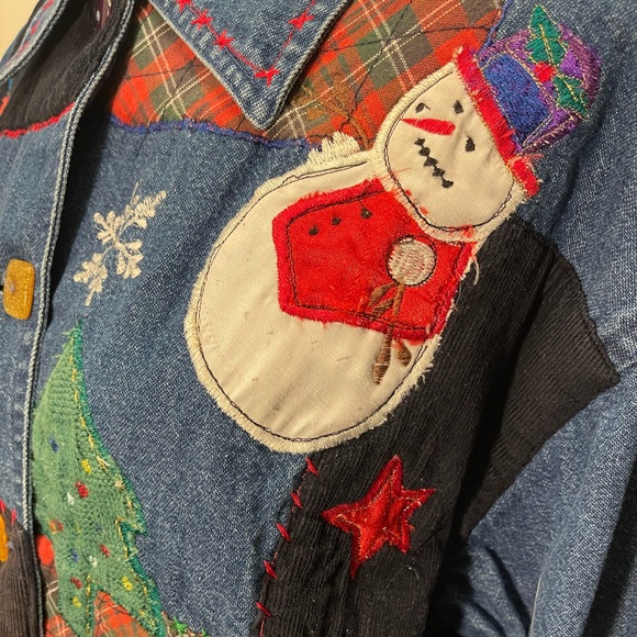 Vintage 90s New Direction Funky Embroidered Christmas Holiday Button Denim Top M - Picture 11 of 12